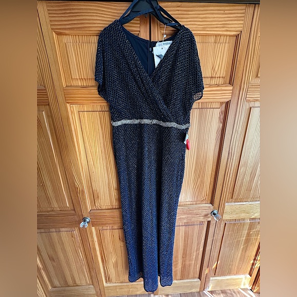 Mac Duggal Dresses Nwt Mac Duggal Beaded Butterfly Sleeve Column